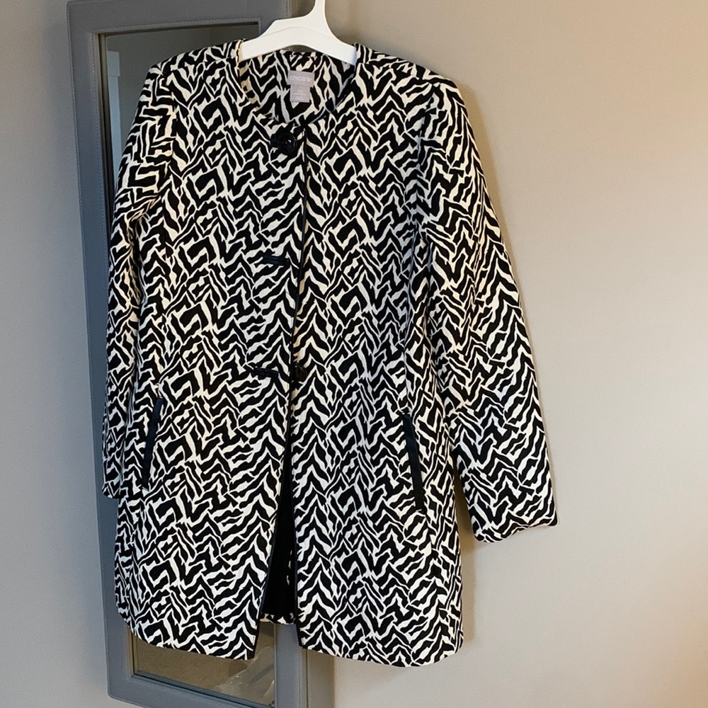 New Chico’s Jacquard Zebra Print Topper size 00/ US size 0/2